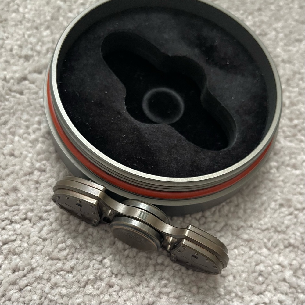 Kasfly Crusader Fidget Spinner - Picture 6 of 9